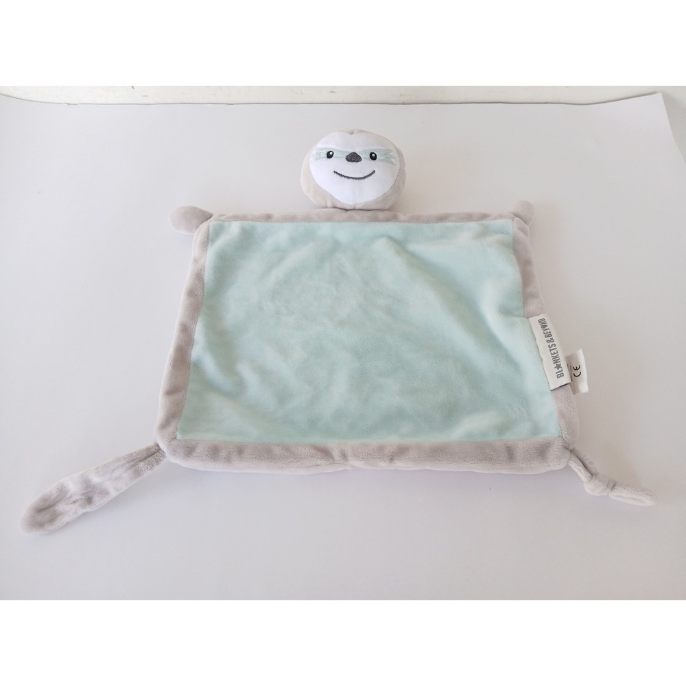Blankets & Beyond Sloth Knot Corners Security Blanket/Lovey 2017